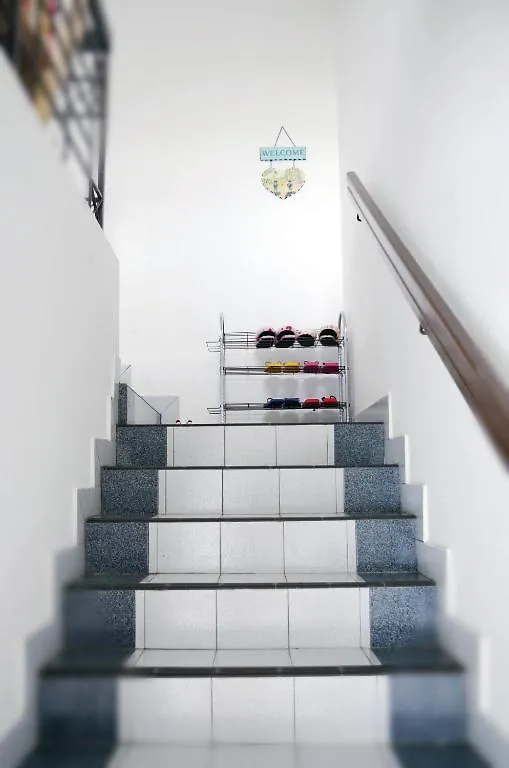 Malacca Manis Manis Cottage Lodge דירה